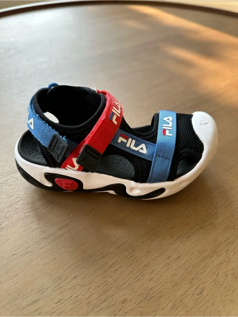FILA Closed-Toe Sport Sandals, Size 9 Little Kid, Black Blue Red